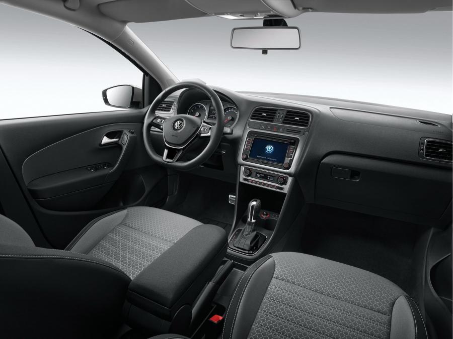  Volkswagen CrossPolo 2014 года  (CN) (фото 5 из 6)